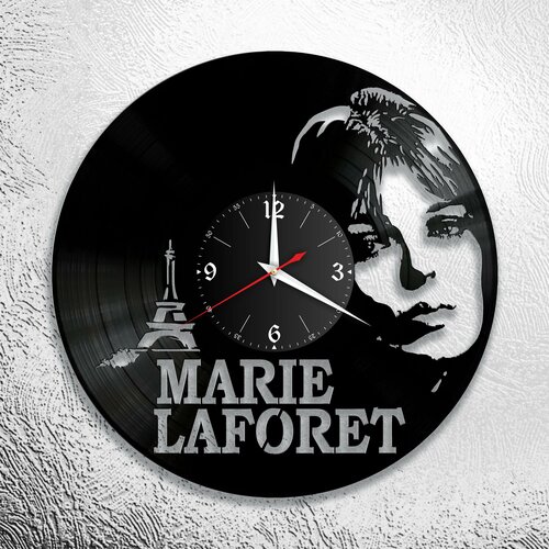        /Marie Laforet,  1280