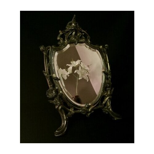 Антикварное настольное зеркало в стиле модерн., цена 90000р