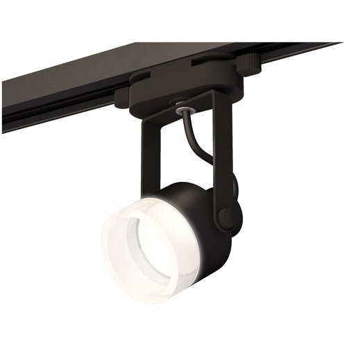     Ambrella Light Track System XT6602085,  2835