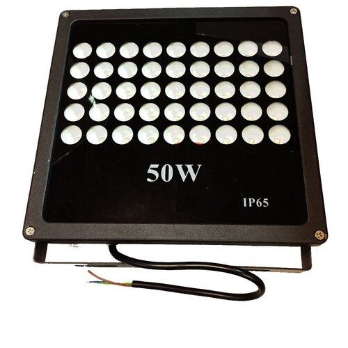    SMD    50  -  : 5500-6000K,  5900 CLEVERLIGHT