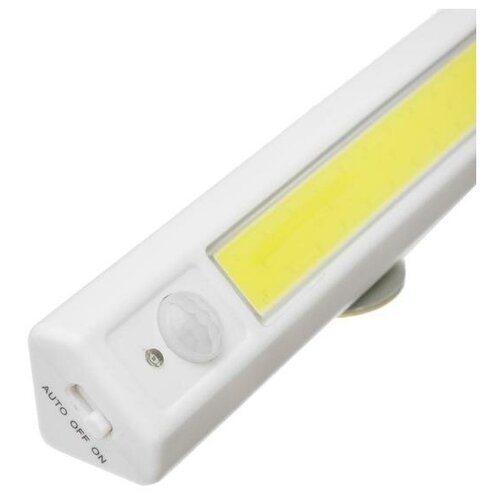   , 8 , COB LED,  , 6500K, 4xAA (    ) 5182674 .,  737