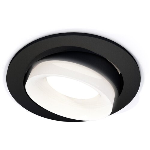     Ambrella Light Techno Spot XC7652084,  2471