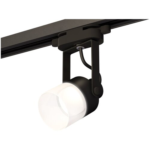     Ambrella Light Track System XT6602086,  3181