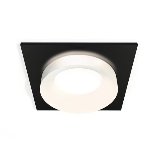    Ambrella light Techno Spot XC (C7632, N7165) XC7632044,  2040