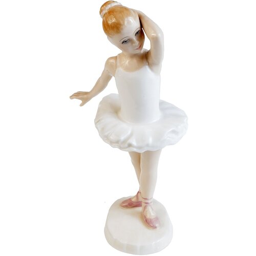 Royal Doulton статуэтка маленькая балерина, Англия, 1992 год, цена 14000р