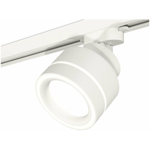    Ambrella Light Track System XT8101023,  5720